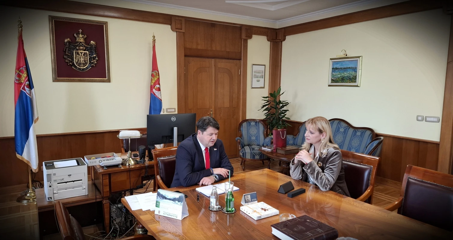 Састанак са деканицом Правног факултета Универзитета у Приштини