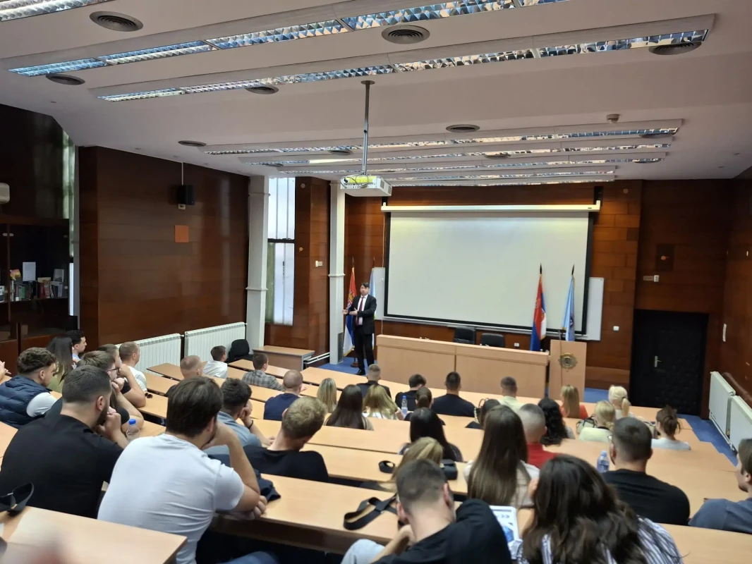 Председник Уставног суда одржао предавање студентима Академијe за националну безбедност