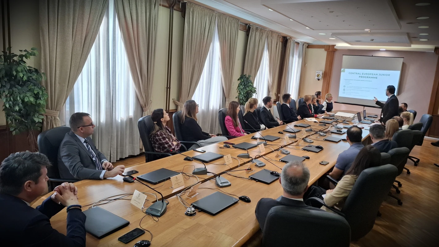 Састанак са представницима Централноевропске академије из Будимпеште