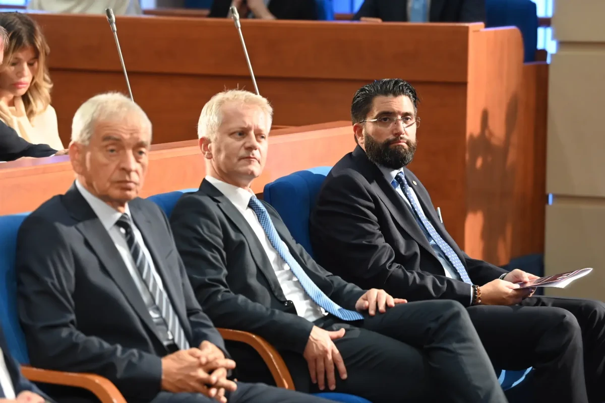 Председник Петров и судија Бањац присуствовали Свечаној седници Парламентарног форума Република Србија - Република Српска